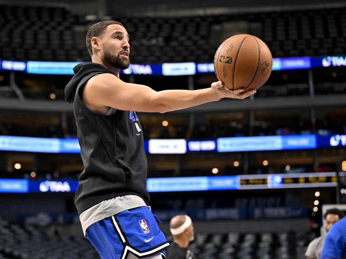 Klay Thompson 9代バスシューズ US9.5 NBA選手着用モデル Warriors' Klay Thompson: Social media break tied to better shooting