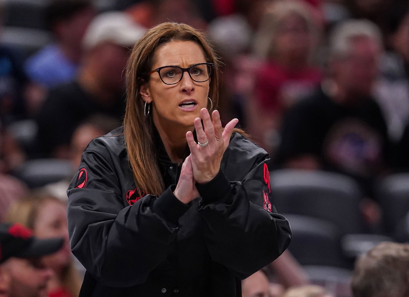 Fever Coach Stephanie White Isn't Backing Down After WNBA Punishment -  Athlon Sports