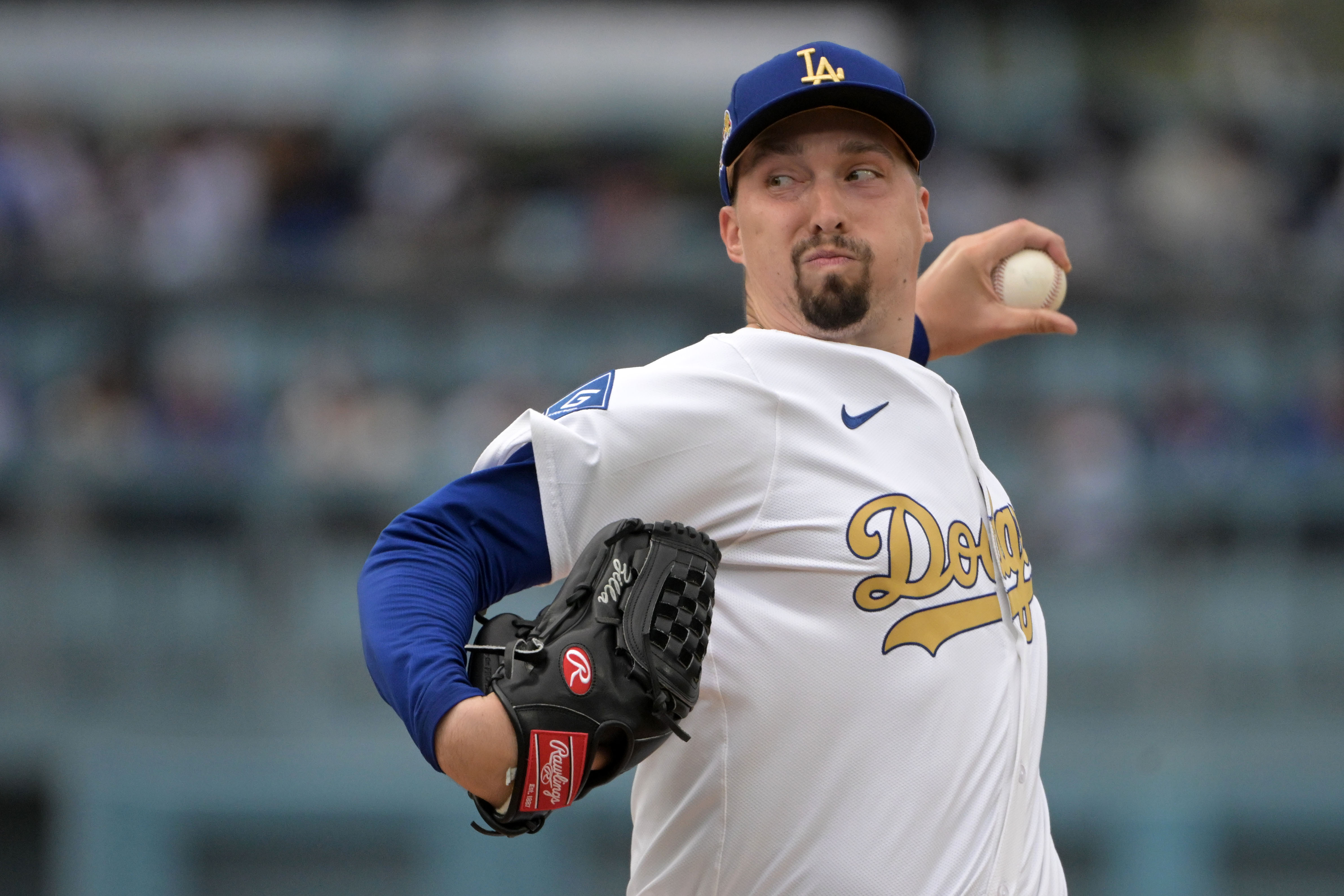 Los Angeles Dodgers Blake Snell ボブルヘッド Los Angeles Dodgers WS Trophy, Will Smith & Blake Snell 2025