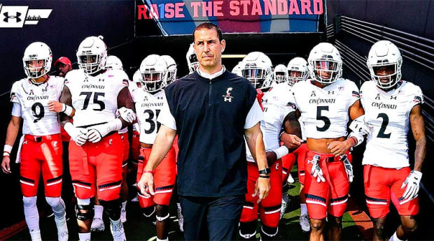 Ranking The American Athletic Conference S College Football Coaches For 2020 Athlonsports Com Expert Predictions Picks And Previews Ranking The American Athletic Conference S College Football Coaches For 2020 Athlonsports Com Expert Predictions Picks And Previews