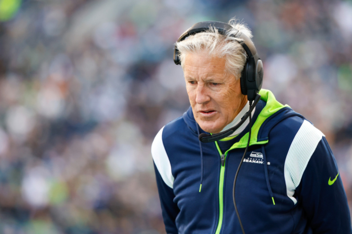 NFL Fans Support 73YearOld Pete Carroll as Raiders Head Coach BVM