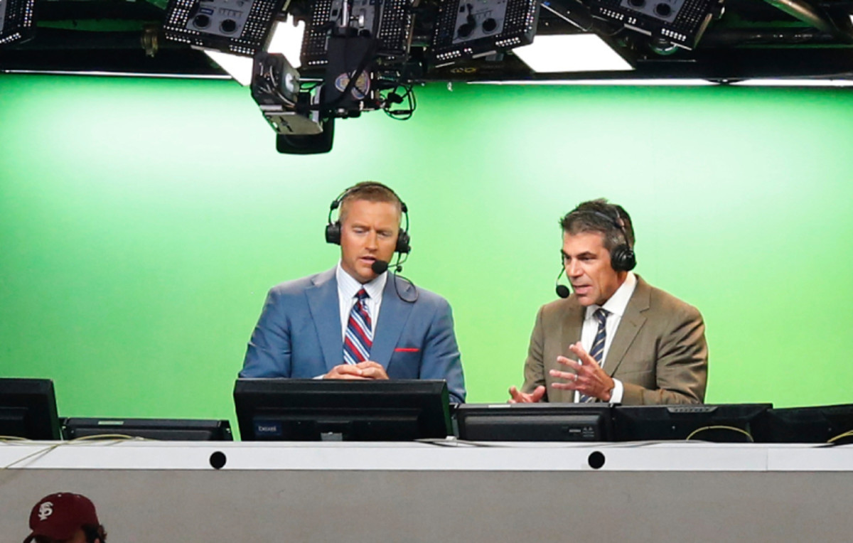 Fans Frustrated With ESPN’s Announcing Assignments For Kirk Herbstreit, Chris Fowler