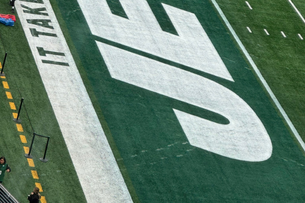 Jets End Zones In Rough Shape Vs. Patriots At MetLife Stadium