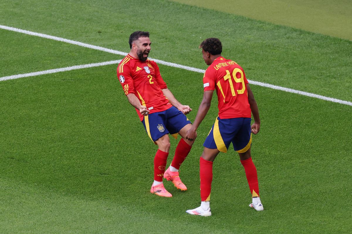 Dani Carvajal Sends Clear Message to Lamine Yamal After Barcelona Defeat