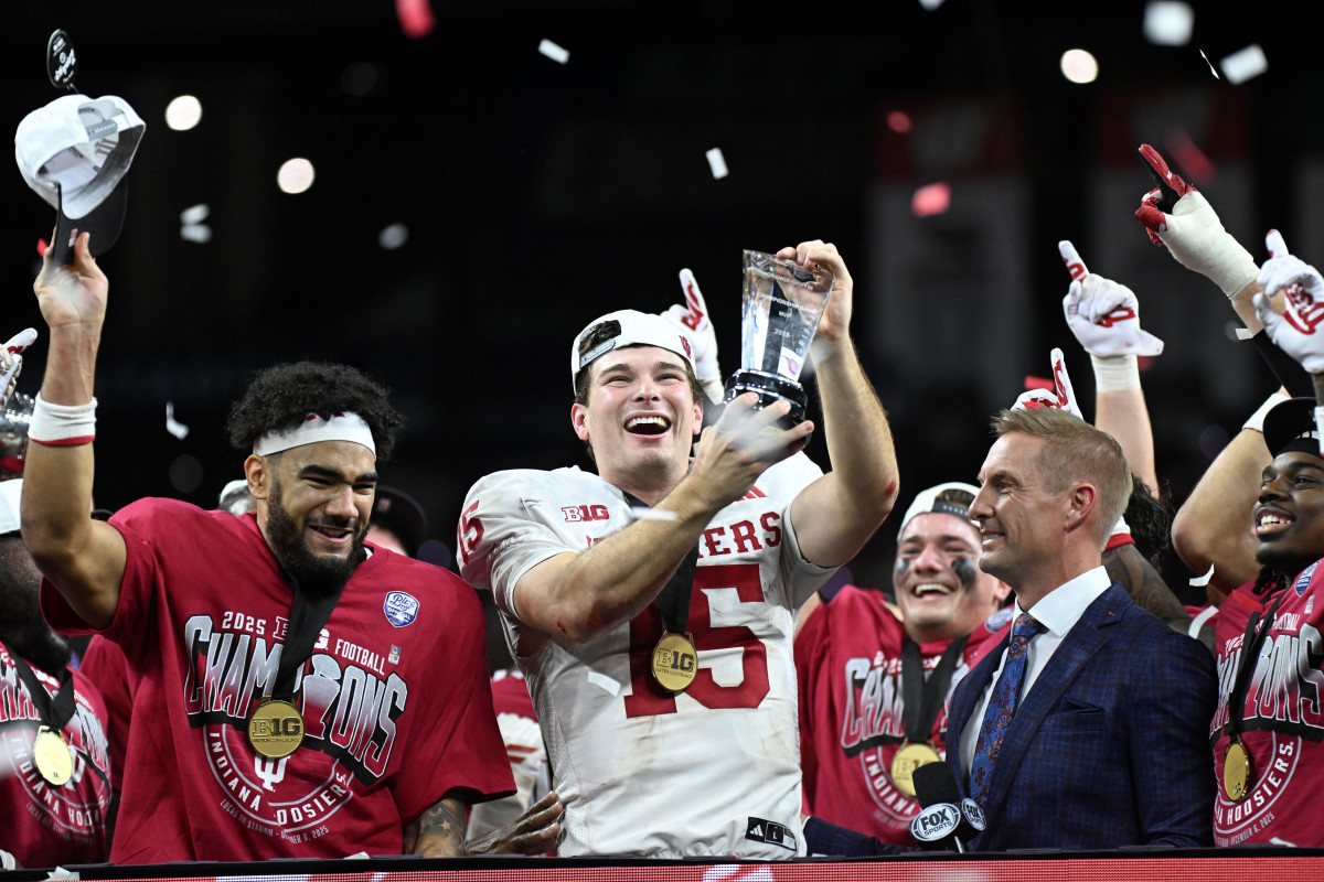 Updated College Football Rankings to Feature New No. 1