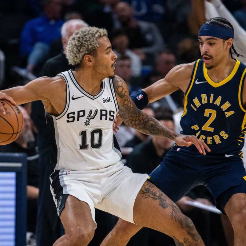 Spurs Rumors Circling Block on Pacers Guard