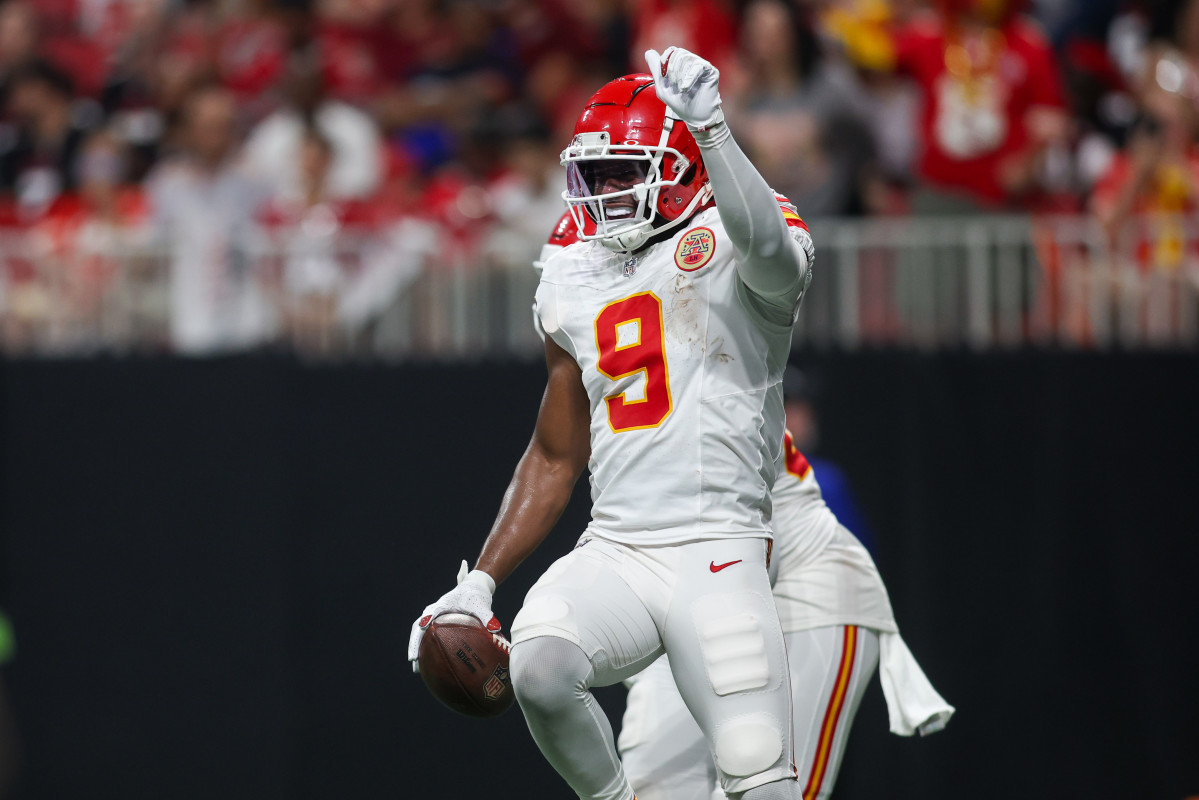 Which 'Surprise' Chiefs WR Steps Up for Mahomes?