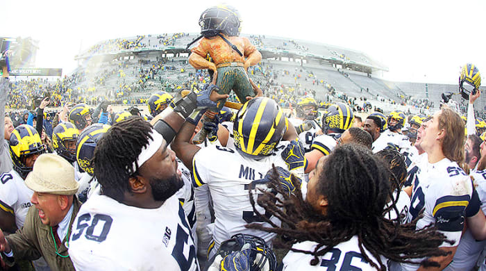 Paul Bunyan Trophy, Michigan Wolverines Football on Oct. 20, 2018