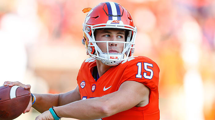 Hunter Johnson, Clemson Tigers football