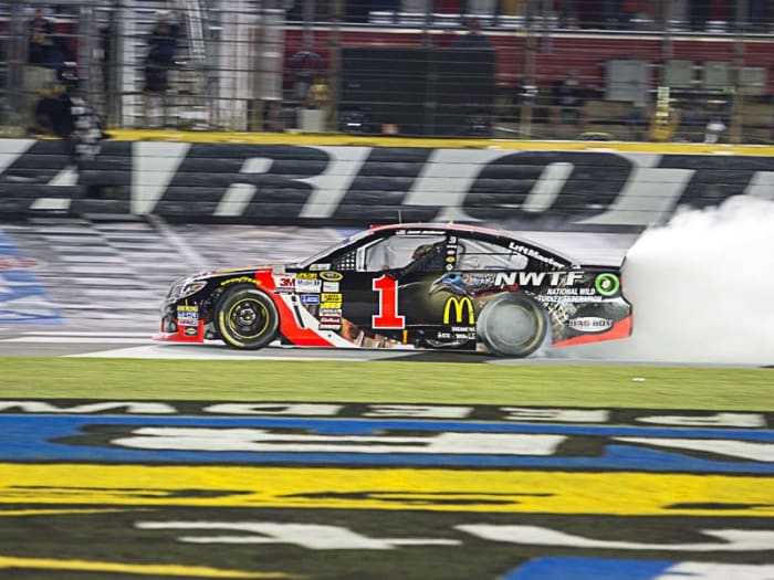 Jamie McMurray wins NASCAR All-Star Race in Charlotte - Athlon Sports