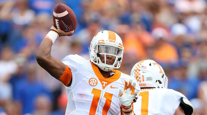 College Football Week 6 Awards - AthlonSports.com | Expert Predictions, Picks, and Previews