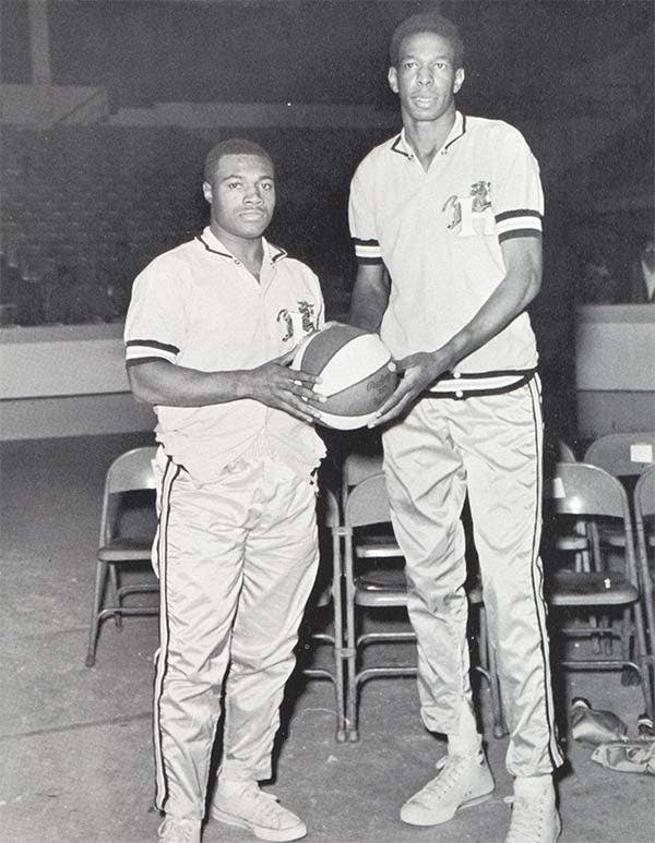 Shortest NBA Players Ever - Athlon Sports