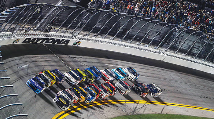 Nascar Fantasy Picks Best Daytona International Speedway Drivers For Draftkings Athlon Sports 5527