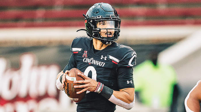 Desmond Ridder, Cincinnati Bearcats Football