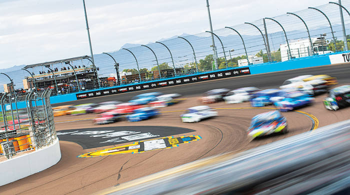 Nascar Fantasy Picks Best Phoenix Raceway Drivers For Draftkings Athlon Sports 3605