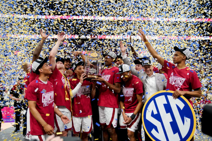 March Madness Bracket Alabama Is No 1 Overall Seed Athlon Sports 1211
