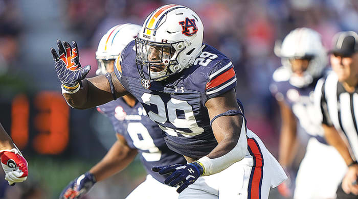 Derick Hall, Auburn Tigers Football
