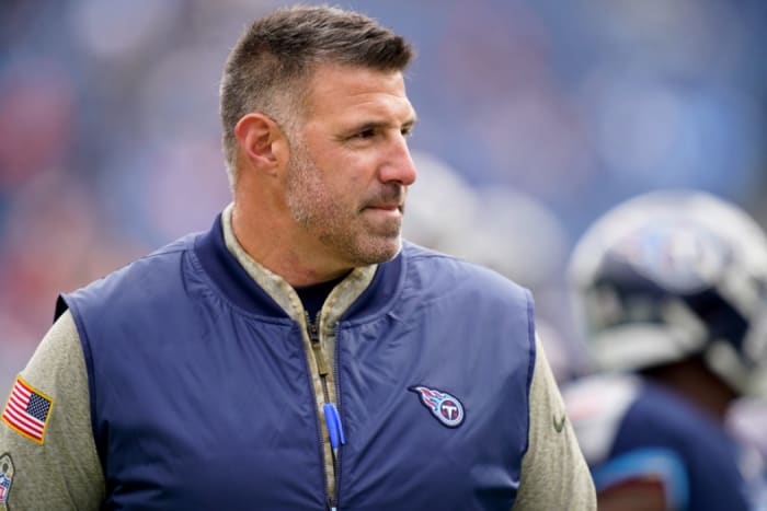 Titans head coach Mike Vrabel