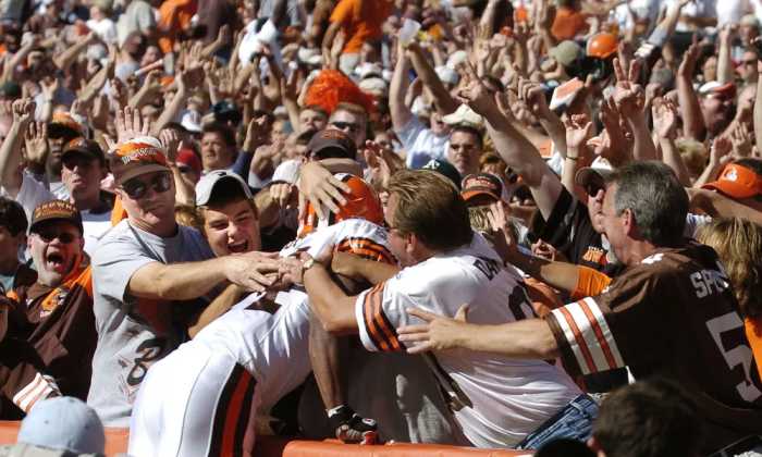 Browns In Mourning; Mascot 'Swagger' Passes Away: Steelers Tracker ...