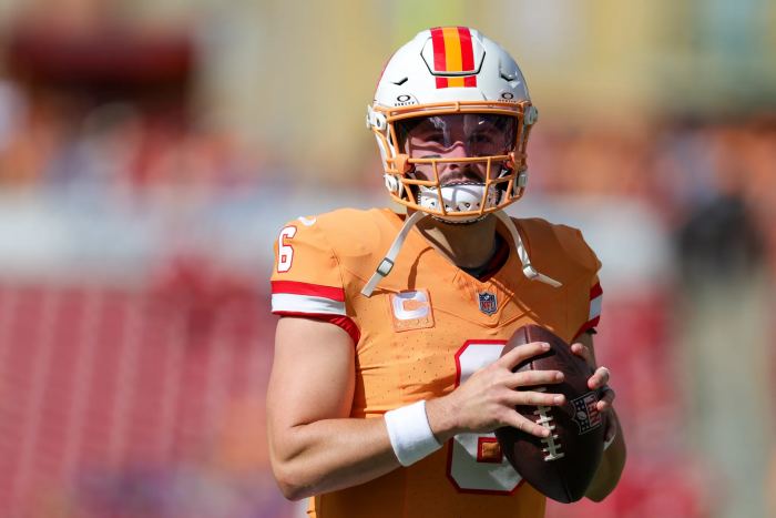 Tampa Bay Buccaneers Throwback Creamsicle Uniforms Make Triumphant ...