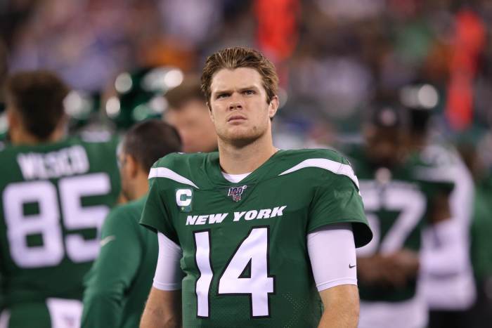 'Bust' QB Sam Darnold Leads Vikings Over Aaron Rodgers, 23-17: New York ...