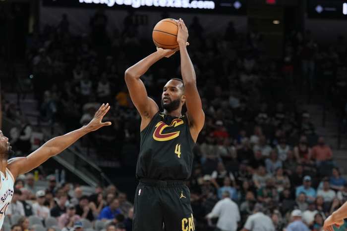 Cleveland Cavaliers forward Evan Mobley (4) shoots in the first half against the San Antonio Spurs at Frost Bank Center.