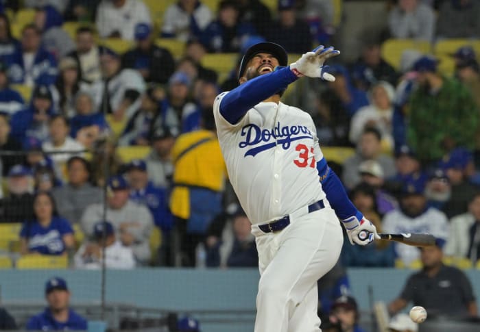 Dave Roberts Clears The Air: Why Teoscar Hernandez Is Missing From Lineup! - fbanfk8