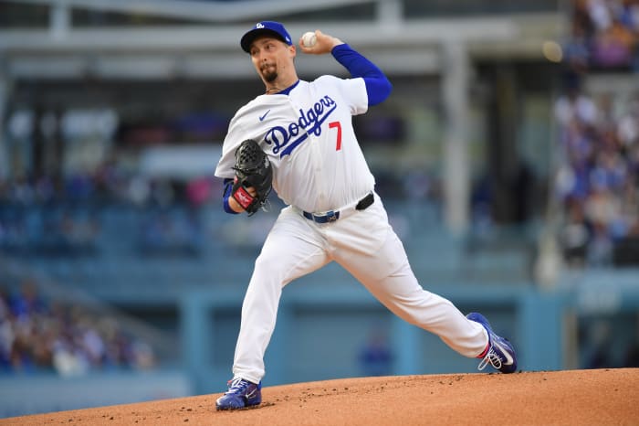 Los Angeles Dodgers pitcher Blake Snell (7) throws during the first inning against the Atlanta Braves at Dodger Stadium.