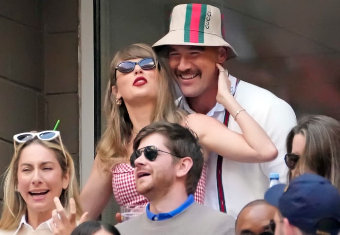 Kansas City Chiefs TE Travis Kelce, right, and girlfriend Taylor Swift at the U.S. Open.