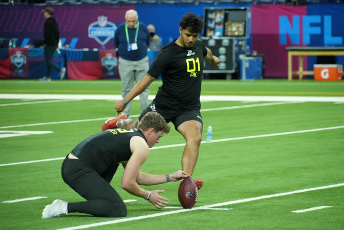 Miami place kicker Andy Borregales (PK01) attempts a field goal during workouts at the 2025 NFL Scouting Combine at Lucas Oil Stadium.