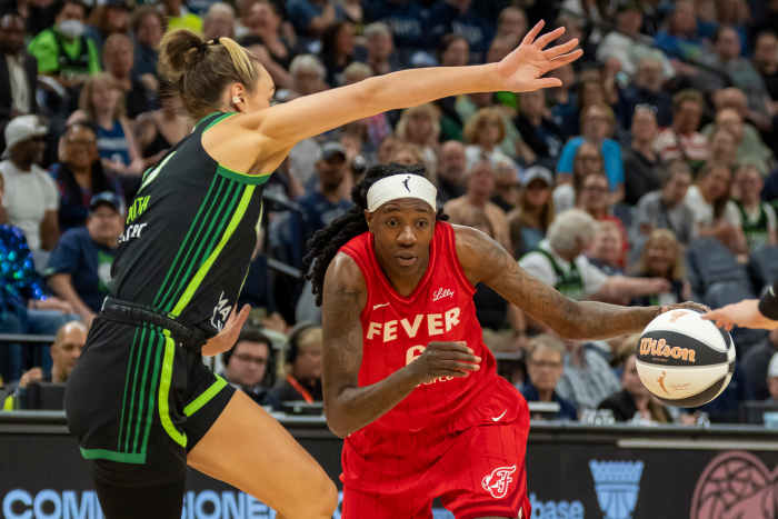 Indiana Fever forward Natasha Howard (6).