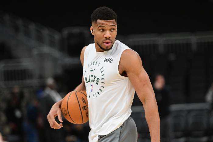 Giannis Antetokounmpo Turns Heads With Exciting Update on Monday