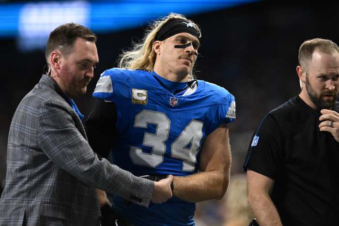 Lions' Dan Campbell provides unfortunate injury news for Alex Anzalone ...