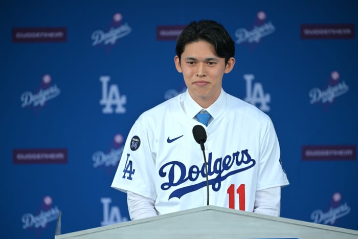 Los Angeles Dodgers SP Roki Sasaki