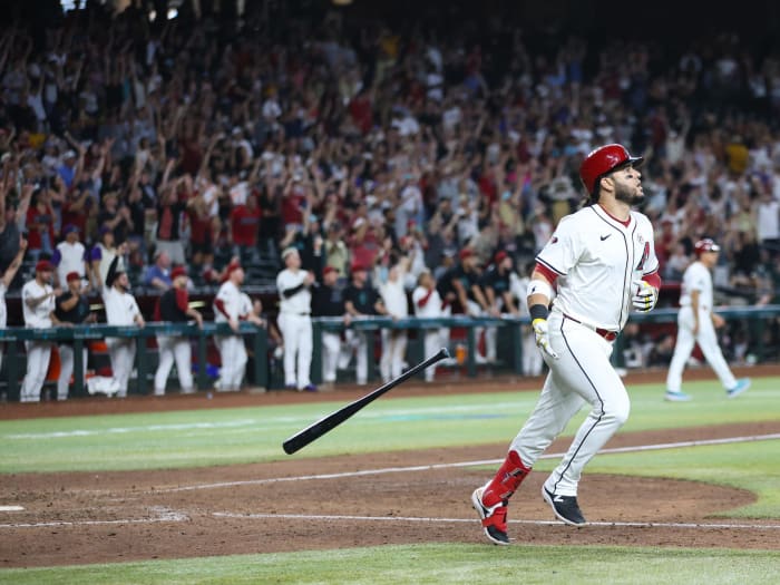 Arizona Diamondbacks third baseman Eugenio Suarez