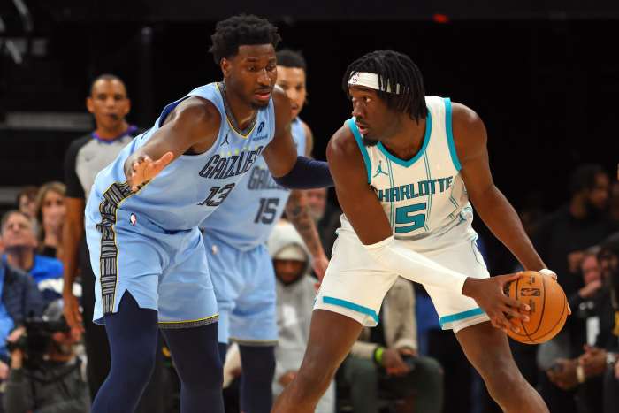 Former Charlotte Hornets and current Los Angeles Lakers center Mark Williams against the Memphis Grizzlies.