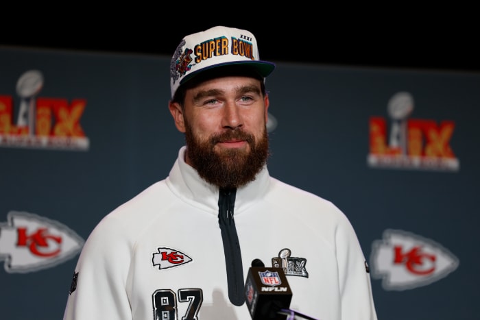 Kansas City Chiefs tight end Travis Kelce (87).