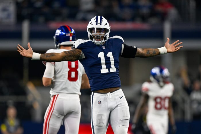 Dallas Cowboys defensive end Micah Parsons celebrates after sacking New York Giants quarterback Daniel Jones.