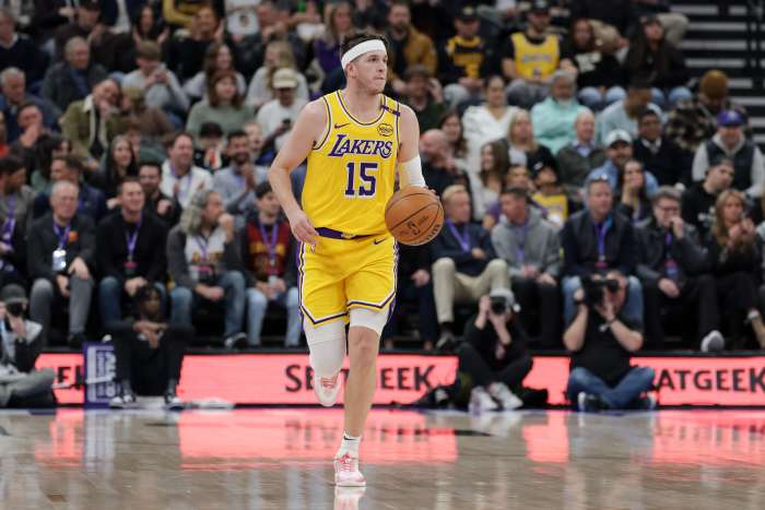 Los Angeles Lakers guard Austin Reaves (15)