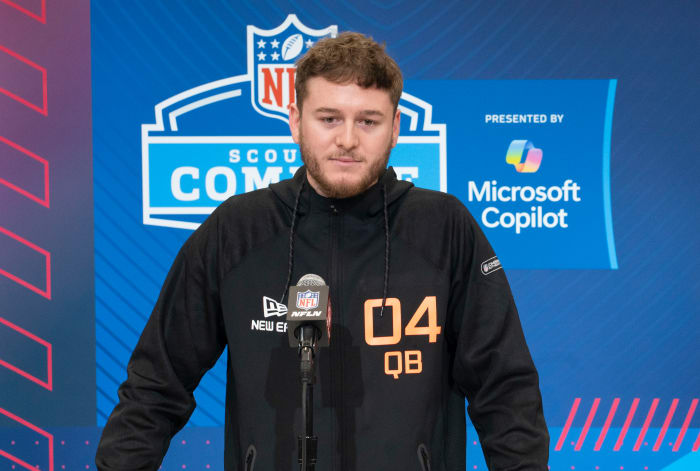 Texas Longhorns quarterback Quinn Ewers (QB04) at the NFL Scouting Combine.