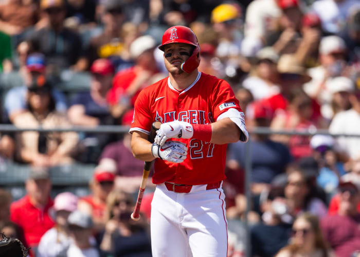 Don'T Miss This: Angels Notes   Trout Trade, Potential Sale, And Jansen'S Milestone! - zb5y3ek