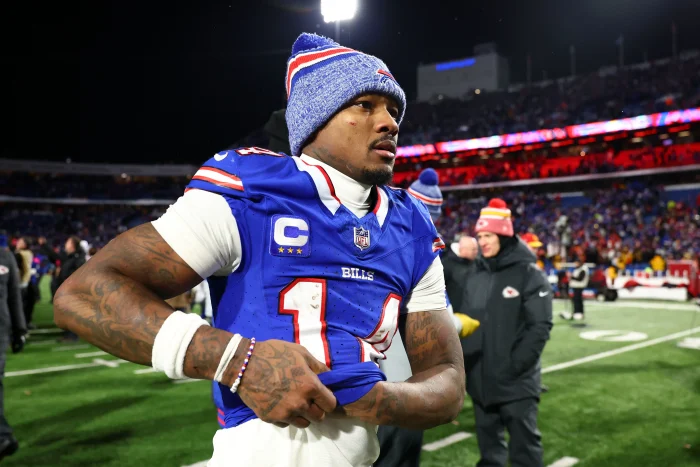 Stefon Diggs Visiting Buffalo Bills AFC East Rival