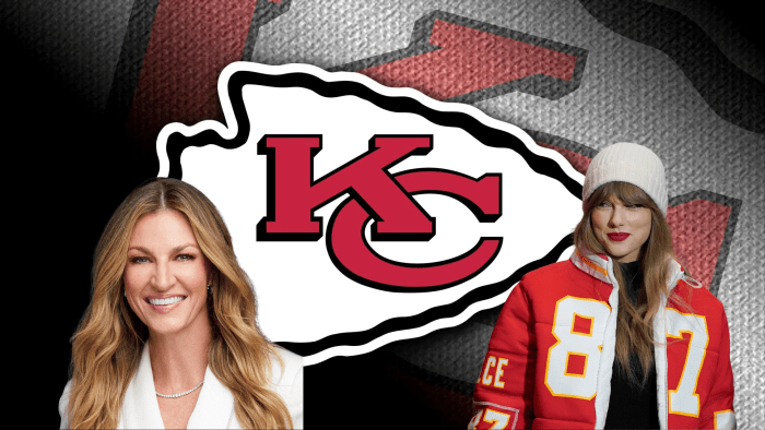 Erin Andrews Comments On Taylor Swifts Chiefs Jacket By Tony Fisher