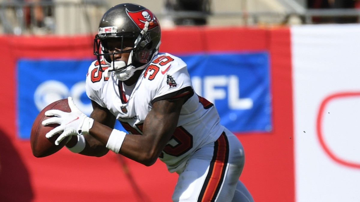 How Can Jamel Dean Elevate His Game? Tampa Bay Buccaneers Coach Gives ...