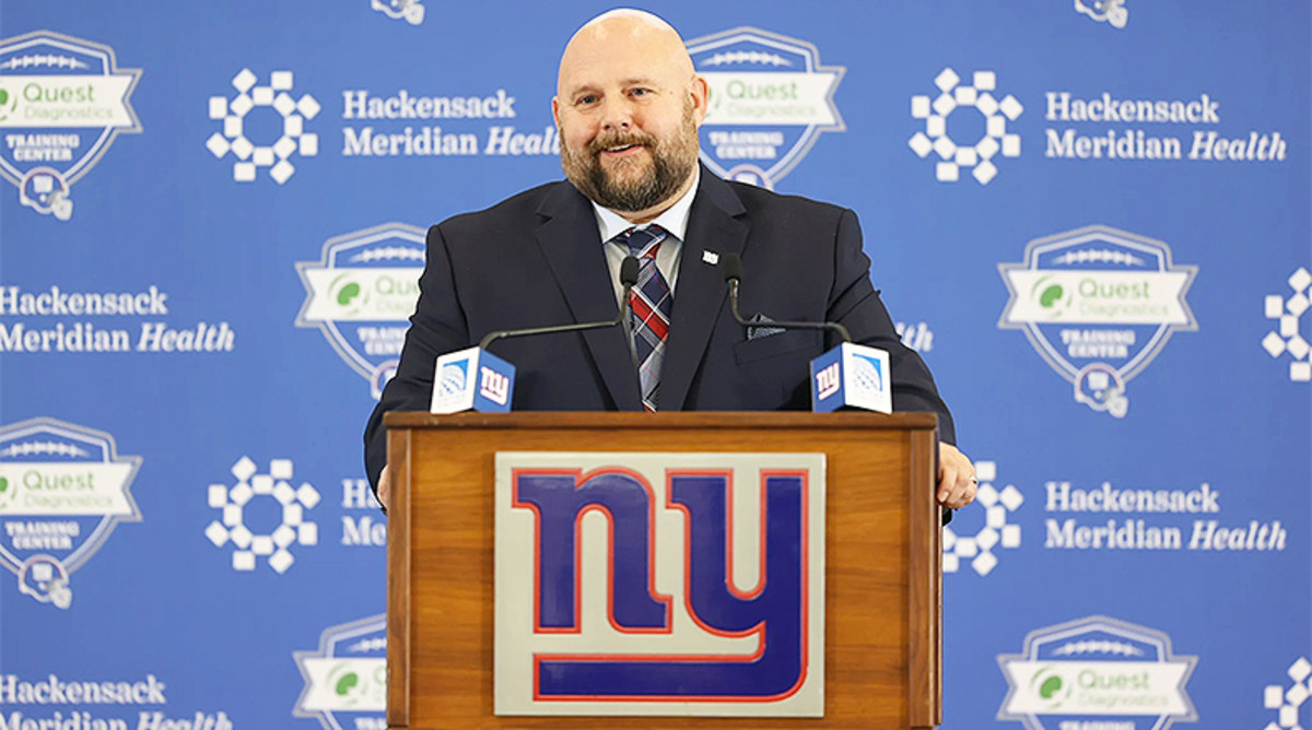 The Giants receive a high grade for hiring former Bills offensive coordinator Brian Daboll as their new head coach