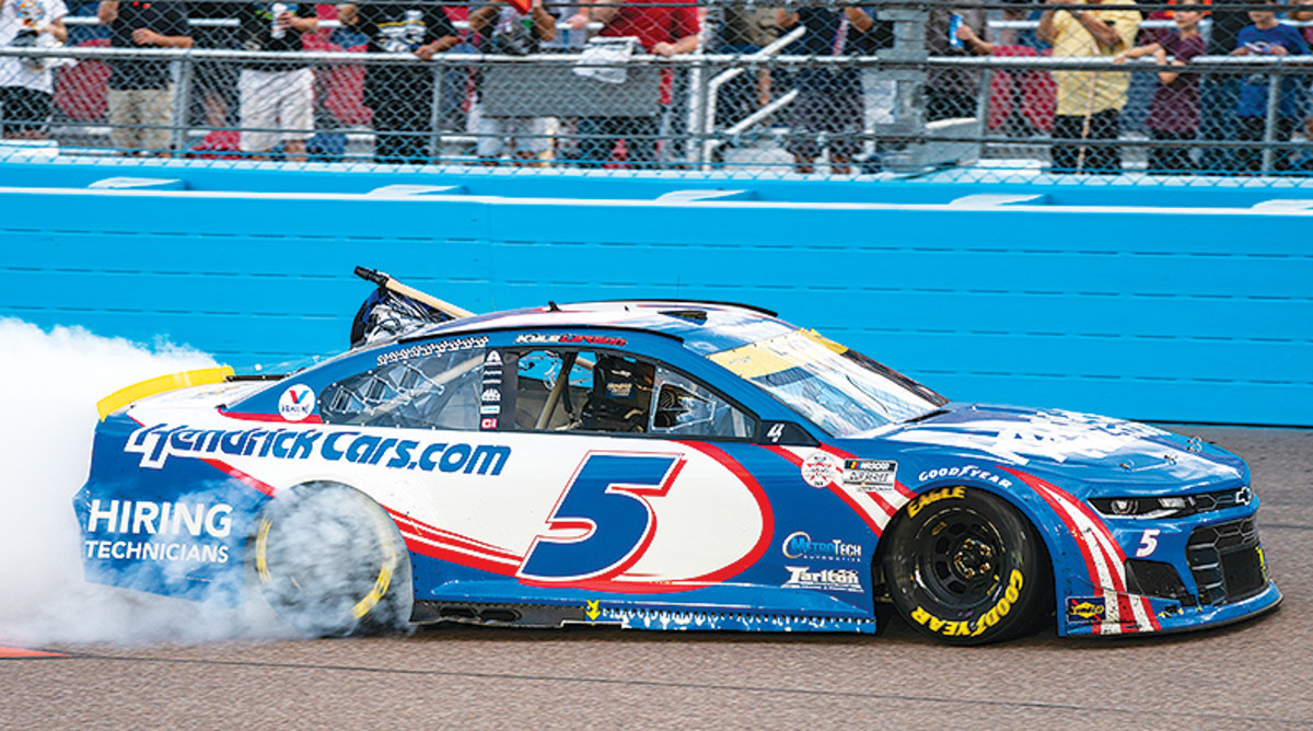Kyle Larson at Phoenix Raceway in NASCAR Cup Series Championship, 2021