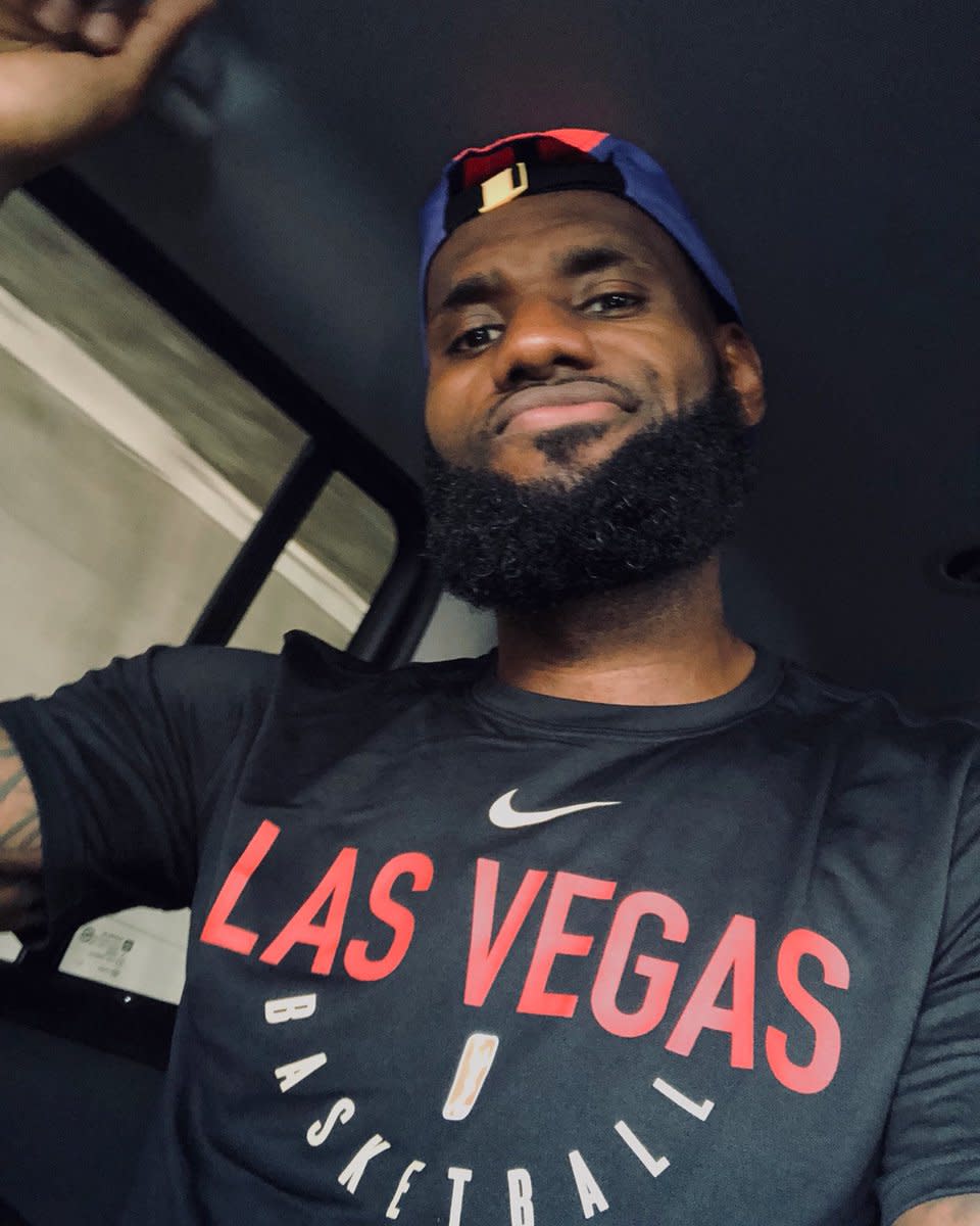 LeBron James Four-Team Call List On Blockbuster Trade from Lakers Shockingly Includes Mavs - Athlon Sports