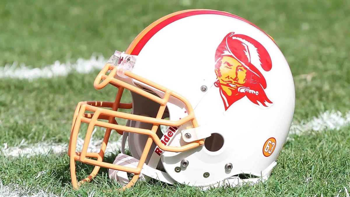 Tampa Bay Buccaneers' Creamsicle Uniforms Could Return Next Season ...