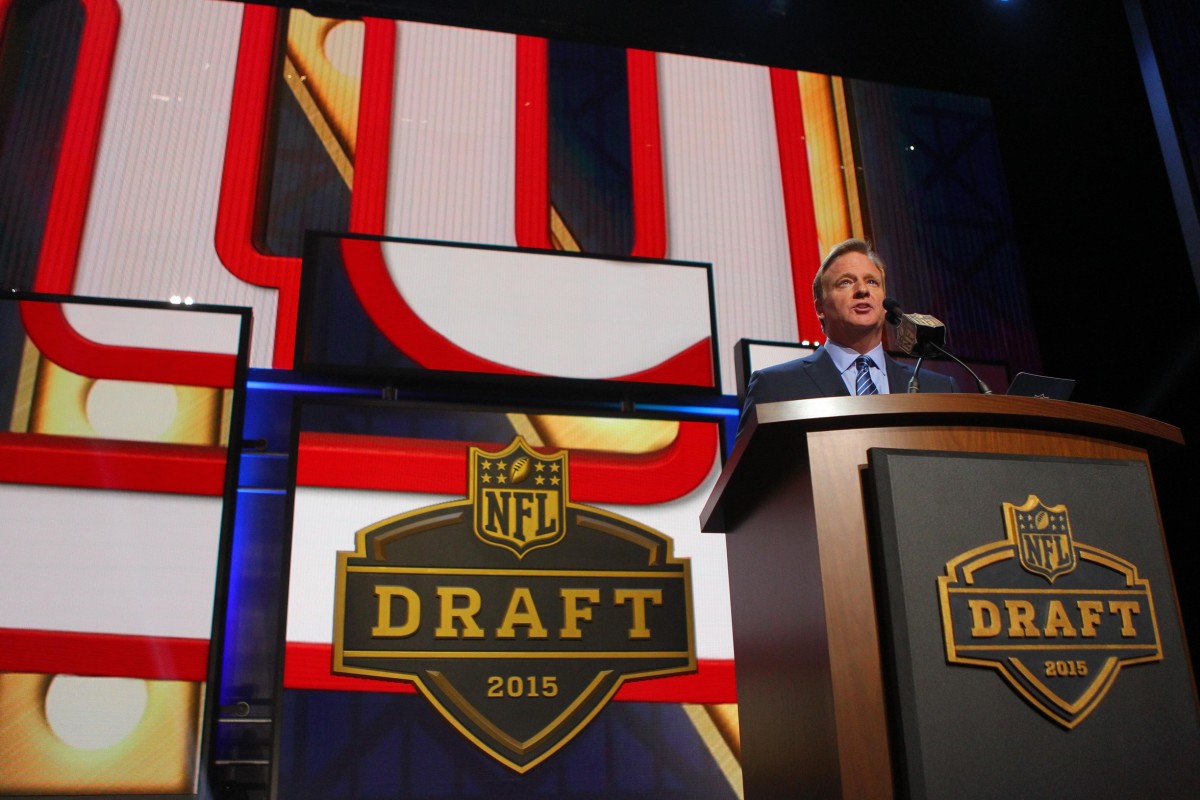 New York Giants Mock Draft Tracker: Who Are the Most Likely First-Round ...