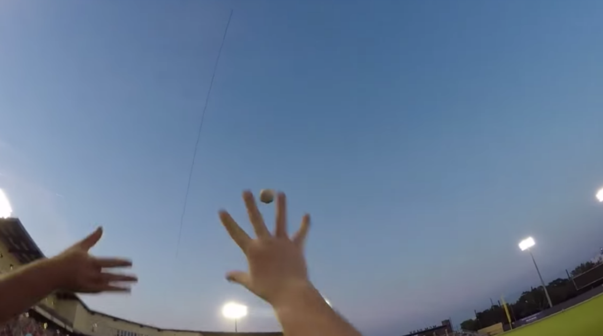 Fan Wearing GoPro Camera Makes Awesome Barehanded Catch